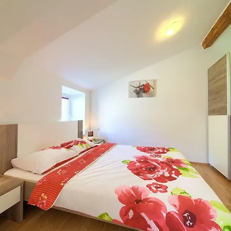 Muciceva Ravan * Jurdani